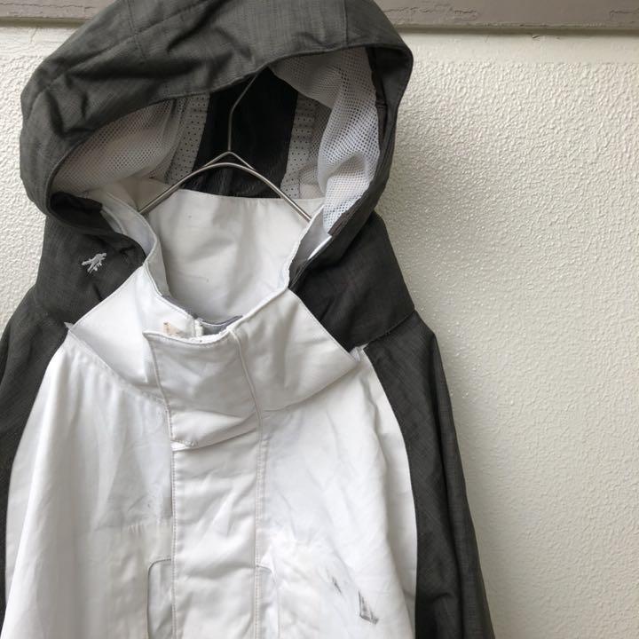 驚きの破格値，大得価】 BURTON バートン スキー スノボージャケット M