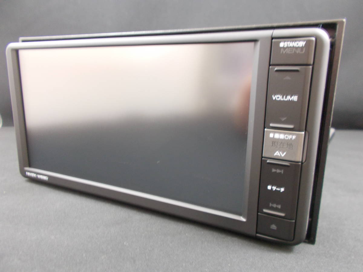美品/中古】ダイハツ純正 NMZK-W69D 地デジ付きナビ 2019年製 純正品