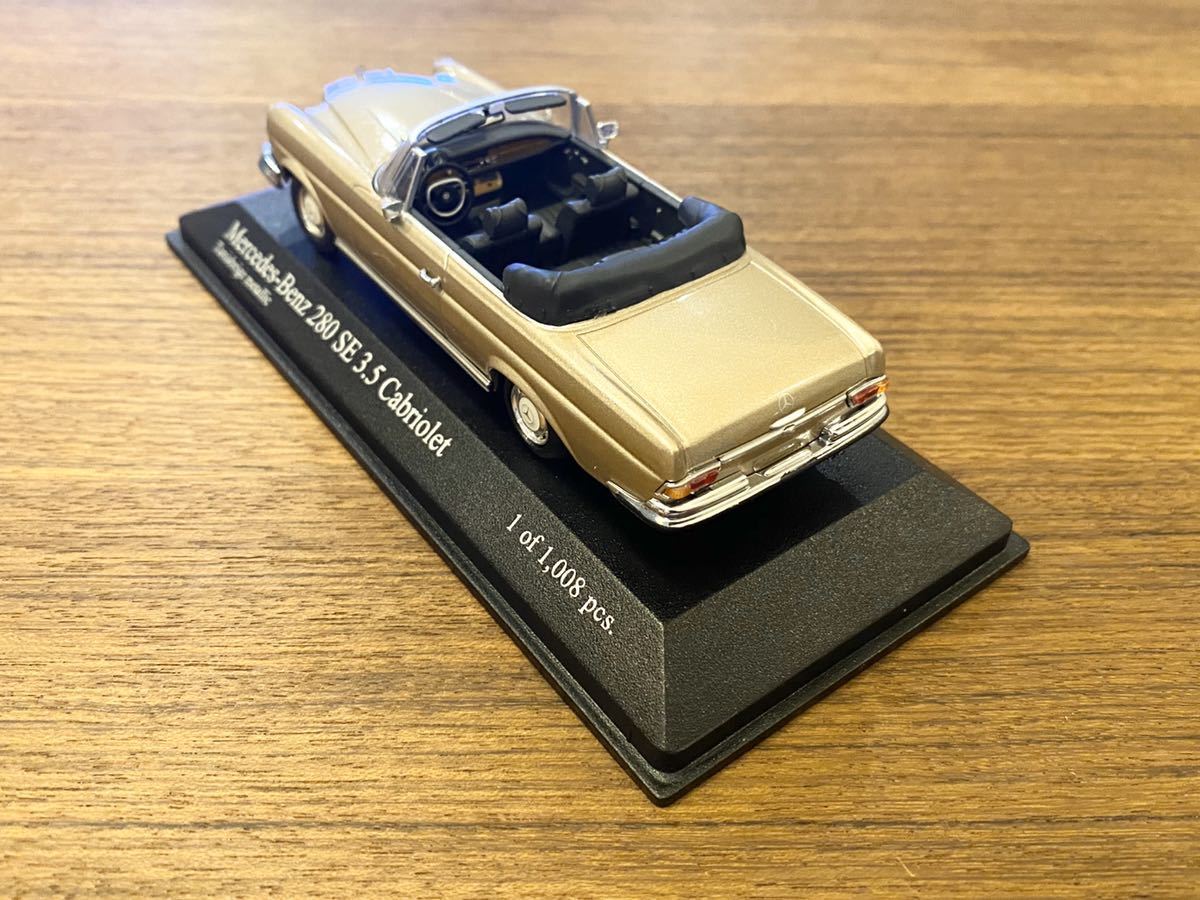 オリジナルパッケージ付き 中古品 ミニチャンプス 1⁄43 メルセデス BMW