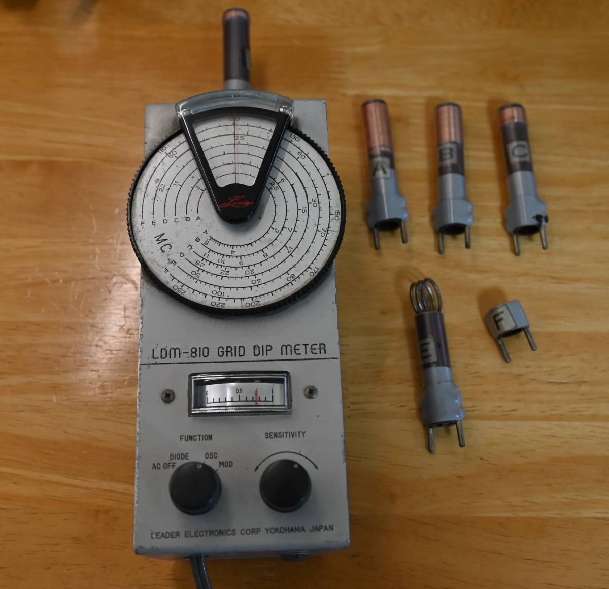 LEADER LDM-810 GRID DIP METERグリッドディップメーター LDM-810