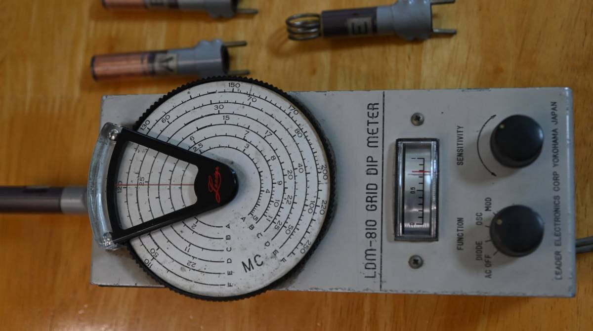LEADER LDM-810 GRID DIP METERグリッドディップメーター LDM-810