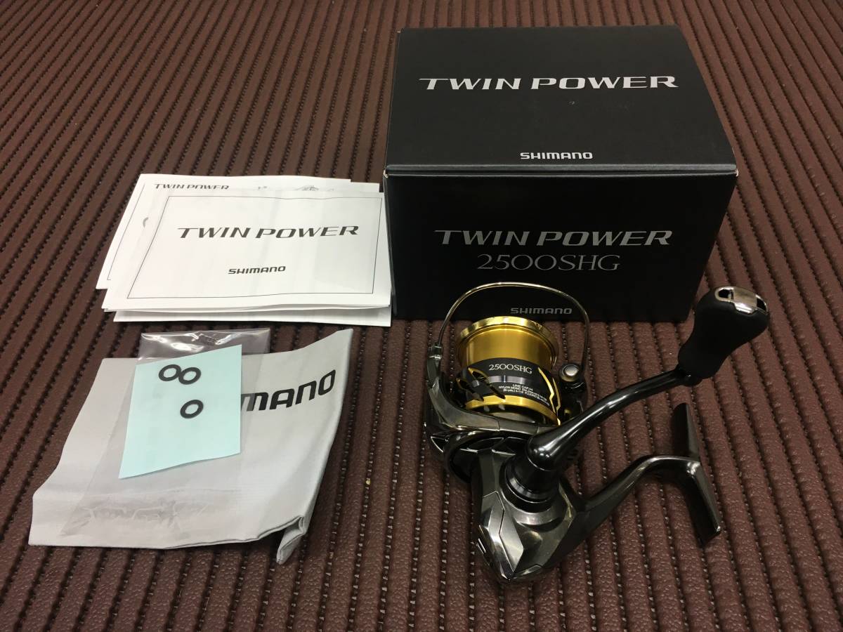  シマノ ２０ ツインパワー ２５００ SHG TWIN POWER 2500SHG(シマノ)｜売買されたオークション情報、yahooの商品情報をアーカイブ公開 - オークファン シマノ