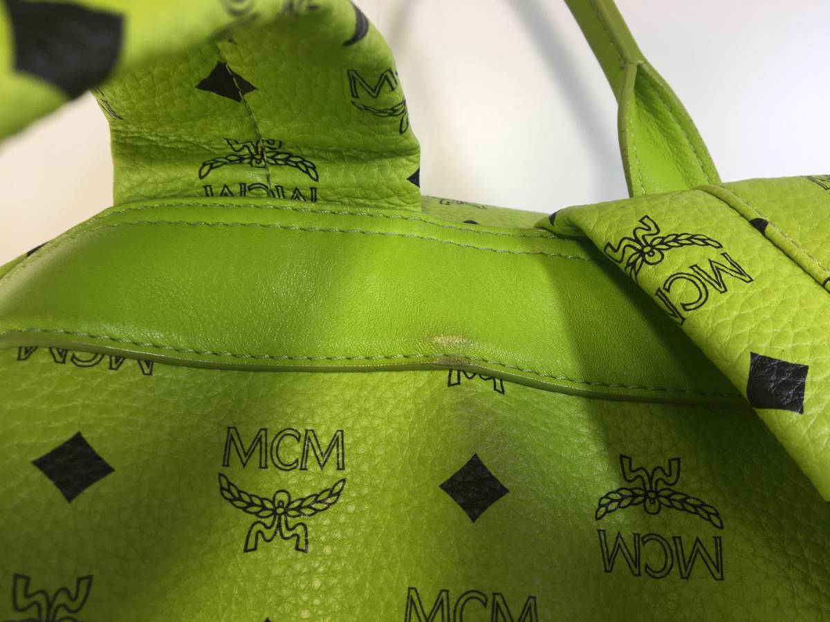 MCM エムシーエム スターク スタッズ バックパック ライトグリーン 