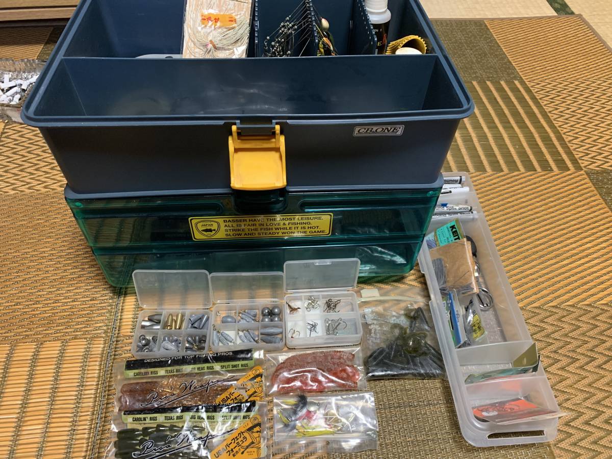 激安大特価，新作登場 オールドルアー セット タックルBOXセット 品 ワーム ジグ フック セット(セット)｜売買されたオークション情報、yahooの商品情報をアーカイブ公開 - オークファン 淡水