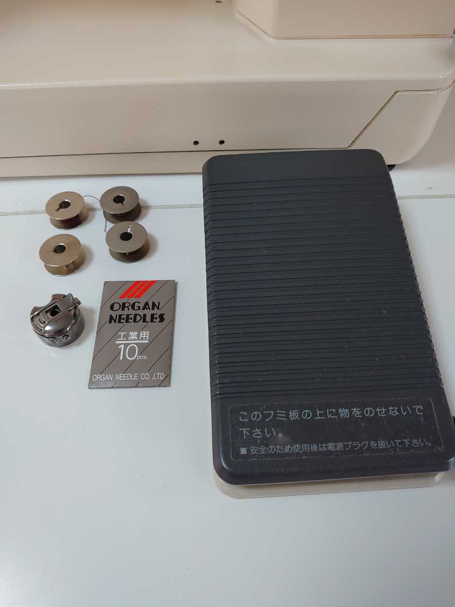 ブラザーミシン　TA3-B625職業用直線ミシン快調　試縫い済　フットコントローラー付き