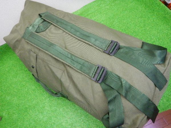 ダッフルバッグ OD ナイロン 米軍 米軍実物 ナイロン製 BAG DUFFEL 新型 放出の サバゲー 米軍デッドストック 美品 | ODグリーン STORE