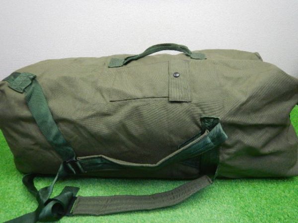 ダッフルバッグ OD ナイロン 米軍 米軍実物 ナイロン製 BAG DUFFEL 新型 放出の サバゲー 米軍デッドストック 美品 | ODグリーン STORE