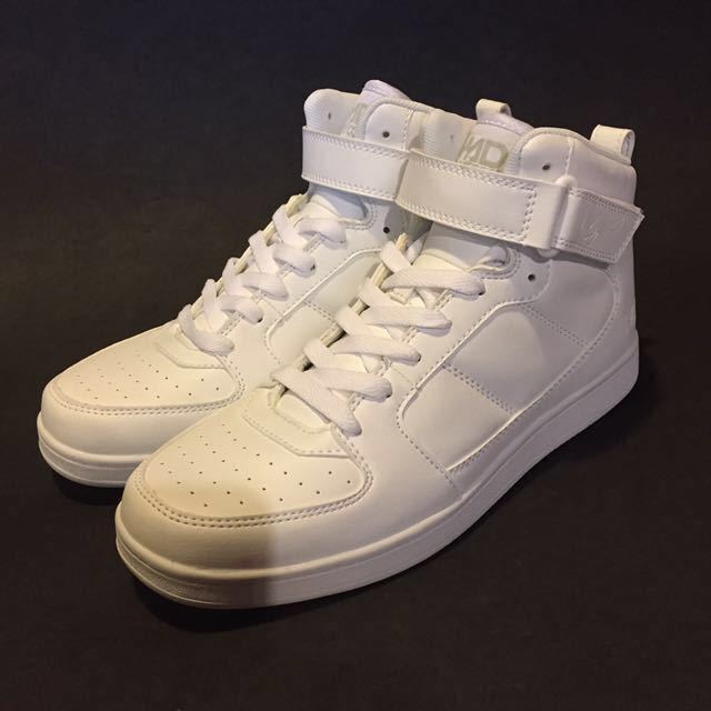 マッドフット 白 ハイカット スニーカー Mad Foot Mad 展示品 原宿ブランド ストリート系 28 28 0cm 売買されたオークション情報 Yahooの商品情報をアーカイブ公開 オークファン Aucfan Com