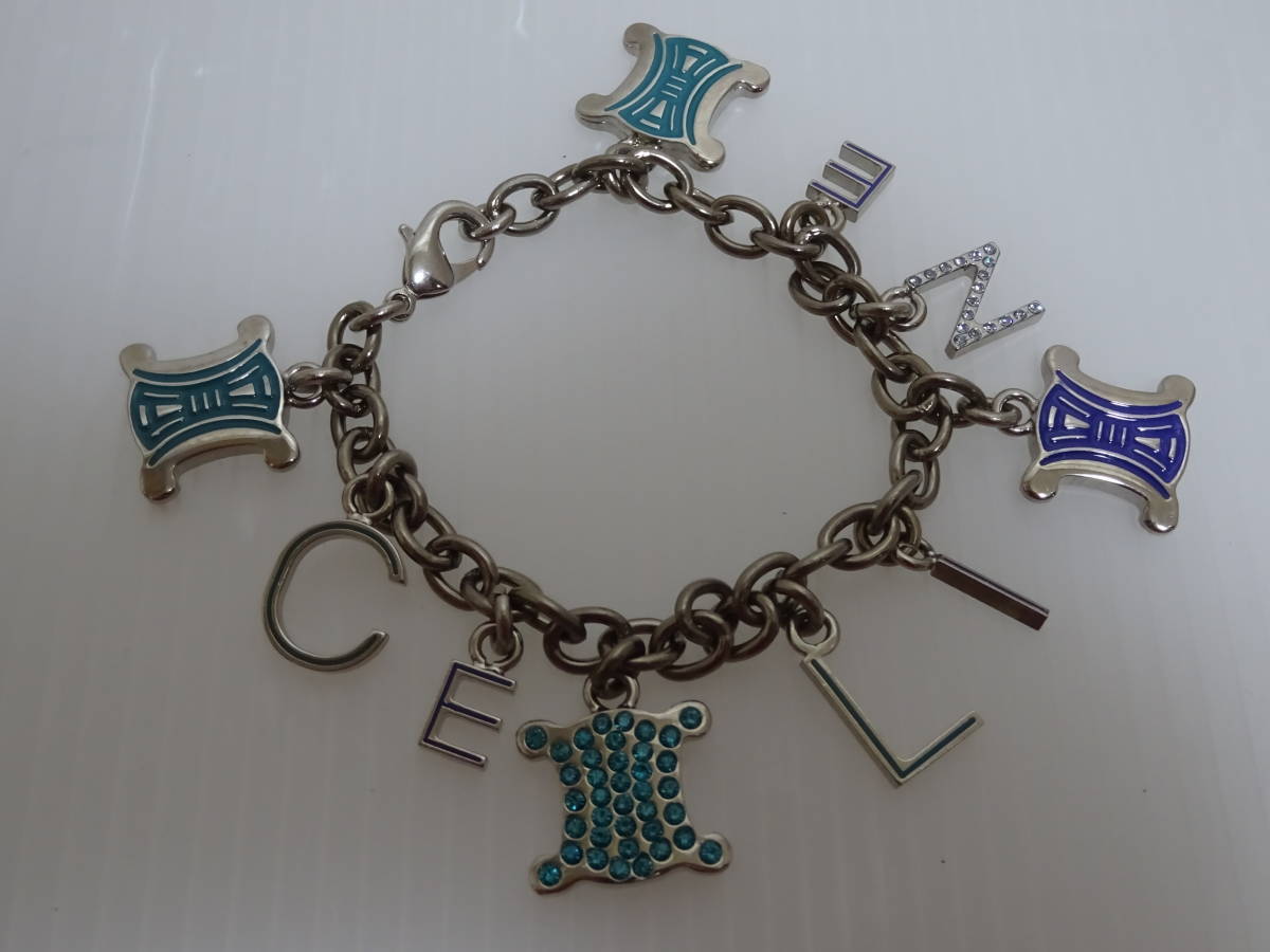 CELINE◇セリーヌシルバーロゴチャームブレスレットの通販はau PAY