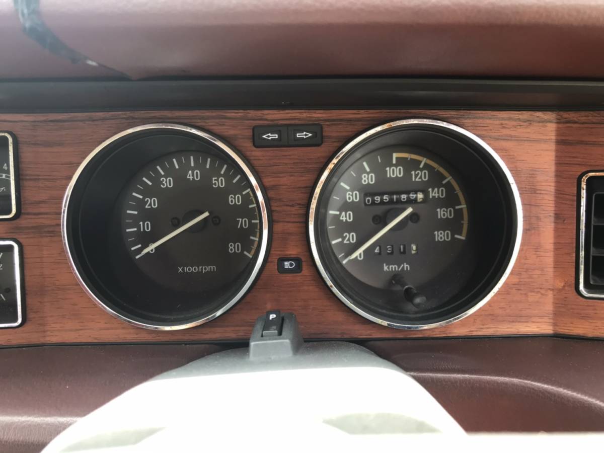 旧車 117クーペ Xt L Pa96 いすゞ 純正アルミホイール パワステ パワーウィンドウ エアコン 117クーペ 売買されたオークション情報 Yahooの商品情報をアーカイブ公開 オークファン Aucfan Com