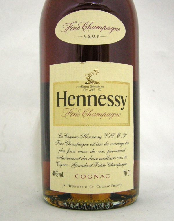 ヘネシー VSOP コニャック プリビレッジ ファインシャンパーニュ 未開栓古酒 ヘネシー Hennessy VSOP 1000円スタート 酒 0 - – 1000ml プリ