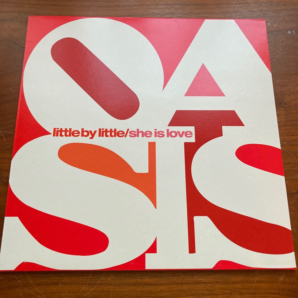 数量限定，お得 レコード オアシス OASIS / little by little she is love アルバムバージョン B面 THE WHO カバー MY GENERATION収録(Oasis)｜売買されたオークション情報、yahooの商品情報をアーカイブ公開 - オークファン O