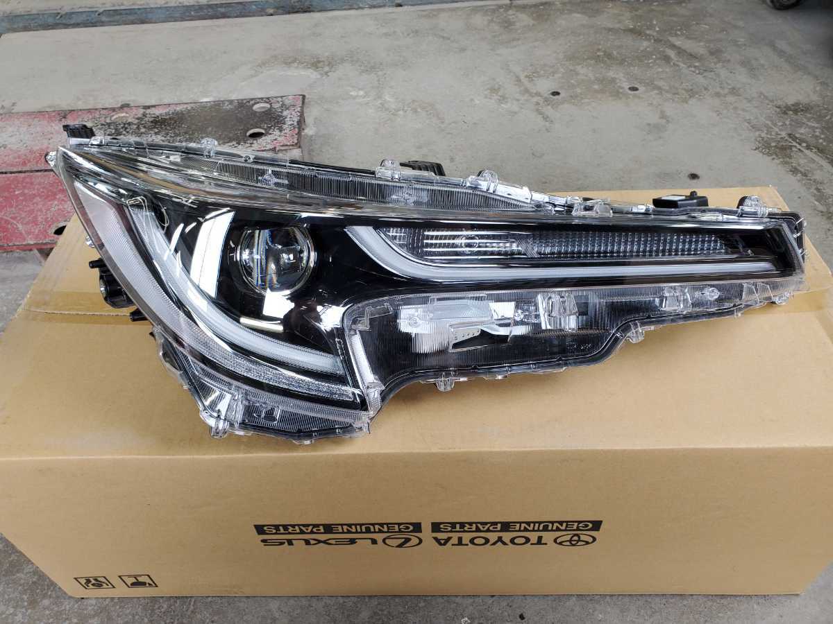 ★良品★ZWE211H カローラスポーツ 右ヘッドライト コイト12-614 品番81105-12L10 使用走行25，500km!!　ZWE213　NRE210　NRE214 2026年最新Yahoo!オークション -カローラスポーツ ヘッドライトの ヘッドライトLED ZWE211H&frasl;NRE210H&frasl;NRE214H カローラスポーツヘッドライトの通販