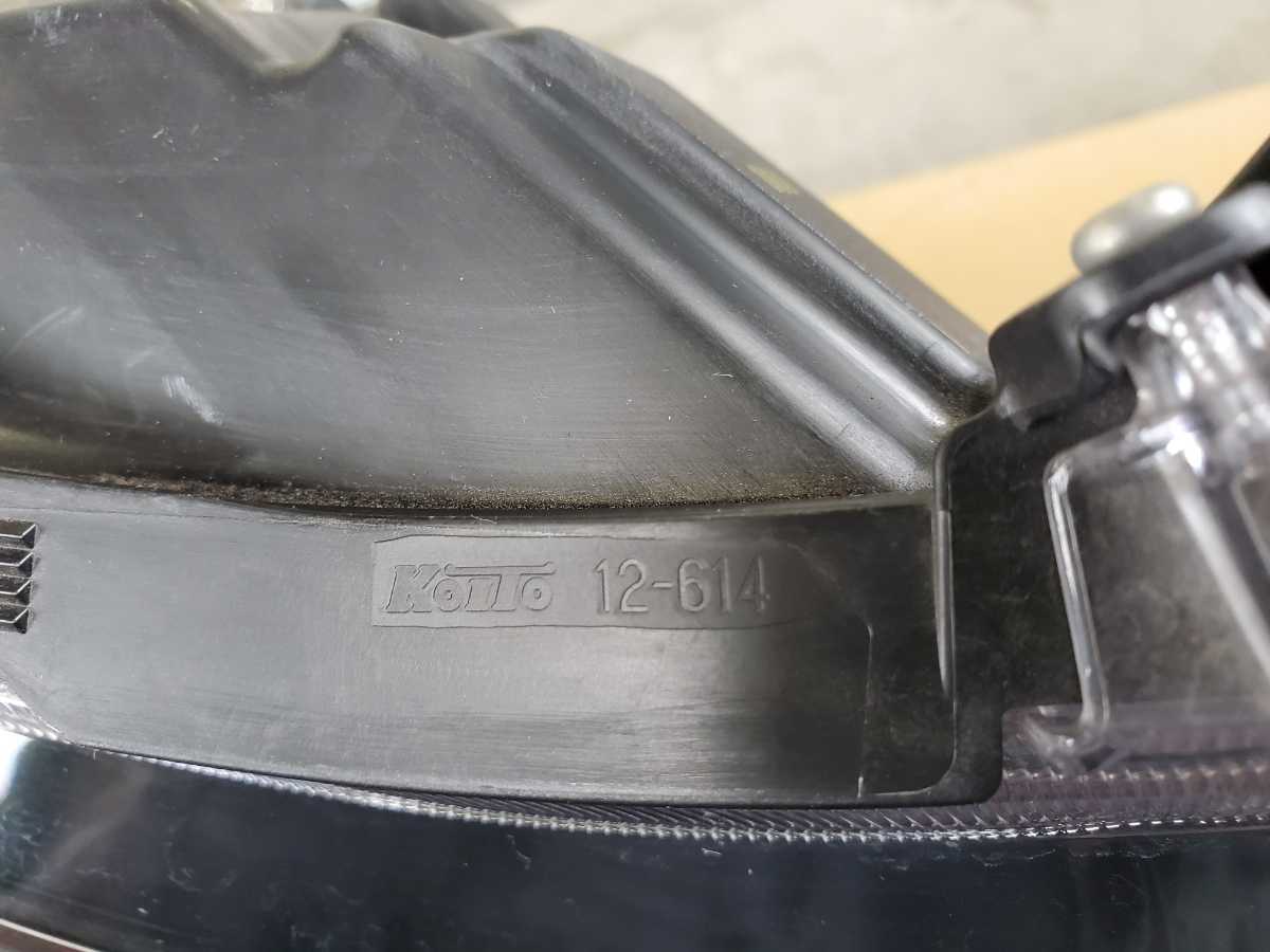 ★良品★ZWE211H カローラスポーツ 右ヘッドライト コイト12-614 品番81105-12L10 使用走行25，500km!!　ZWE213　NRE210　NRE214 2026年最新Yahoo!オークション -カローラスポーツ ヘッドライトの ヘッドライトLED ZWE211H&frasl;NRE210H&frasl;NRE214H カローラスポーツヘッドライトの通販