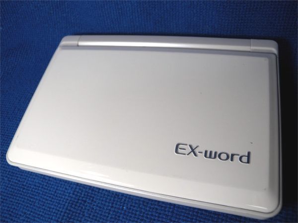 ☆カシオ 電子辞書 EX-word EW-SF3300 韓国語モデル☆韓日・日韓・韓英
