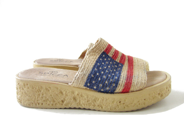 送料無料】USA製/SBICCA/星条旗柄/厚底/サンダル【レディース23.5cm  