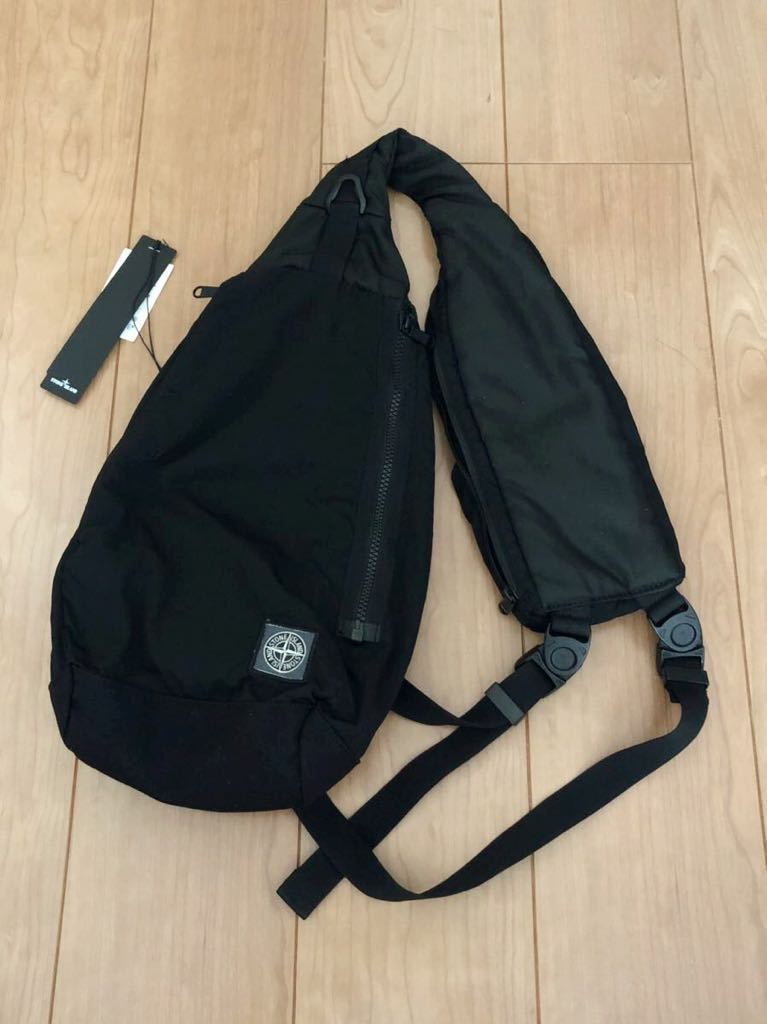 STONE ISLAND ナイロン ボディバッグ ストーンアイランド ブラック