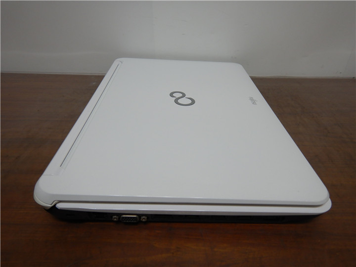 ノートPC 15型 Windows10 WPS ノートパソコン カメラ内蔵⁄中古⁄15型