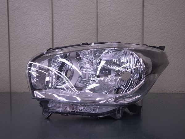 定番人気，格安 4129042 デイズ B21W 左ライト ノーマル ハロゲン STANLEY W1047(ヘッドライト)｜売買されたオークション情報、yahooの商品情報をアーカイブ公開 - オークファン 日産用