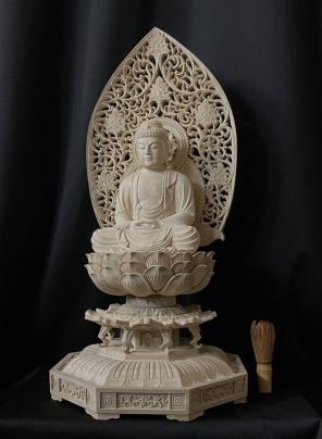 SALE開催中】 新作 高62cm 井波彫刻 一刀彫り 仏教工芸品 香樟材