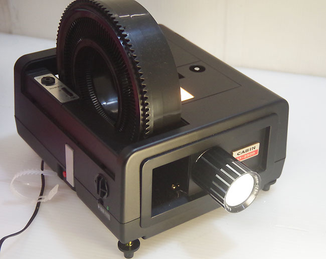 奇跡の極美品☆CABIN キャビン プロジェクター AF-2500 家電、AV