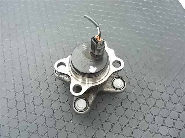 人気セール，得価 ムーヴコンテ 右リア ハブ 42410-B2050 L575S 23426/17-2(ダイハツ用)｜売買されたオークション情報、yahooの商品情報をアーカイブ公開 - オークファン その他