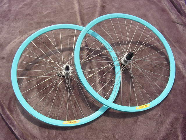 限定セール，SALE Velocity VEEP-V 700C sky blue AUSTRALIA製(27インチ、700C)｜売買されたオークション情報、yahooの商品情報をアーカイブ公開 - オークファン ホイール（完組、手組）