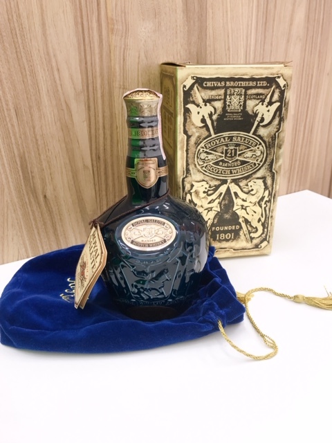送料無料，2026 ☆8098☆ ロイヤル サルート ROYAL SALUTE 青 陶器