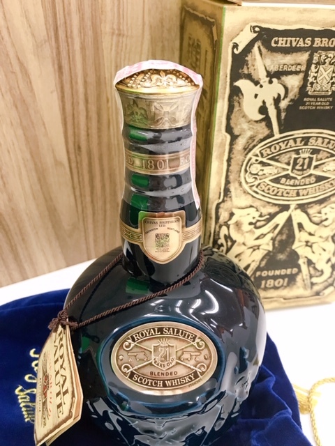 送料無料，2026 ☆8098☆ ロイヤル サルート ROYAL SALUTE 青 陶器