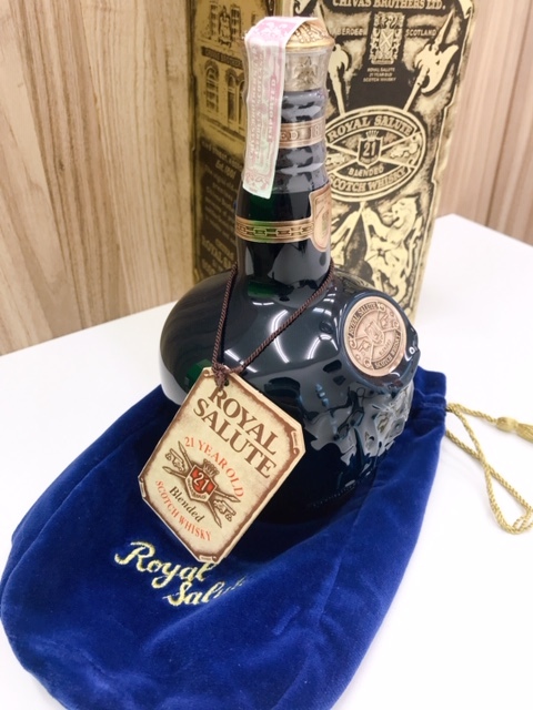 送料無料，2026 ☆8098☆ ロイヤル サルート ROYAL SALUTE 青 陶器
