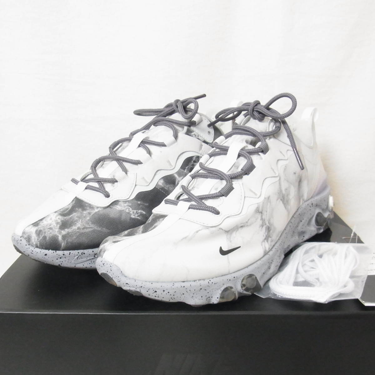【超美品】NIKE ナイキ REACT ELEMENT 55/KL リアクト エレメント 55 KL CJ3312 001 uS11／29cm 0 Nike - Lamar Kendrick SVD