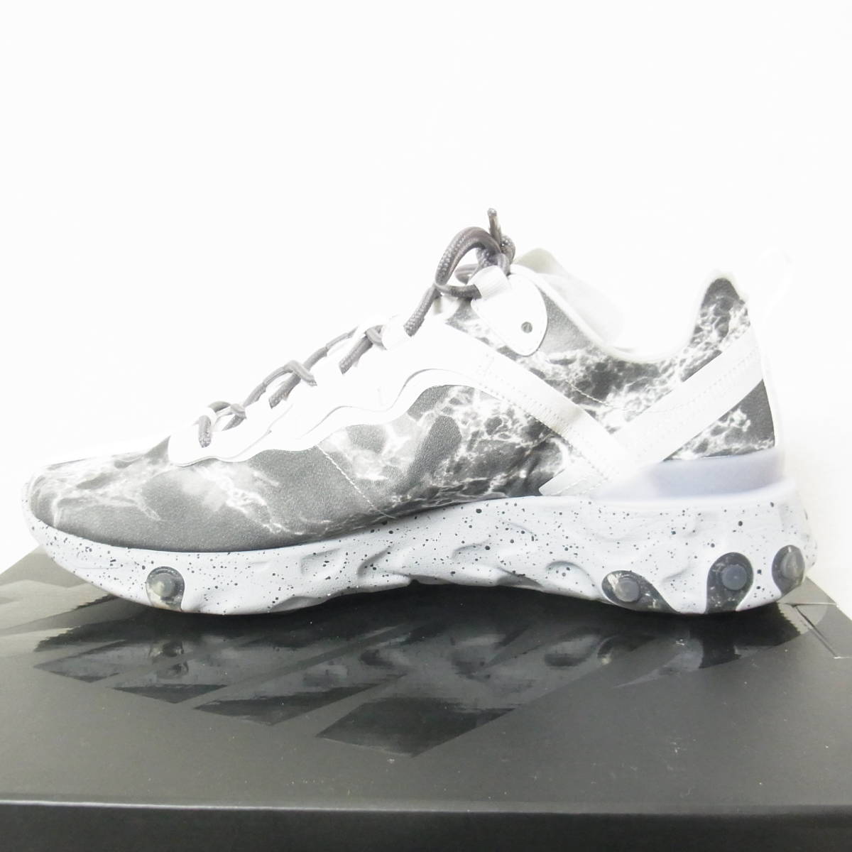 【超美品】NIKE ナイキ REACT ELEMENT 55/KL リアクト エレメント 55 KL CJ3312 001 uS11／29cm 0 Nike - Lamar Kendrick SVD