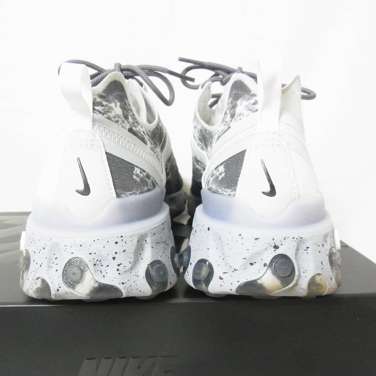 【超美品】NIKE ナイキ REACT ELEMENT 55/KL リアクト エレメント 55 KL CJ3312 001 uS11／29cm 0 Nike - Lamar Kendrick SVD