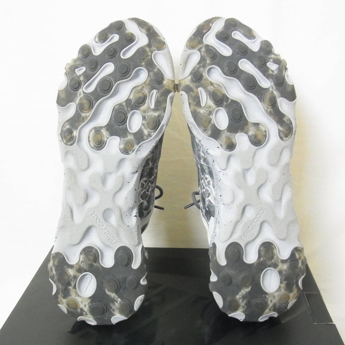 【超美品】NIKE ナイキ REACT ELEMENT 55/KL リアクト エレメント 55 KL CJ3312 001 uS11／29cm 0 Nike - Lamar Kendrick SVD
