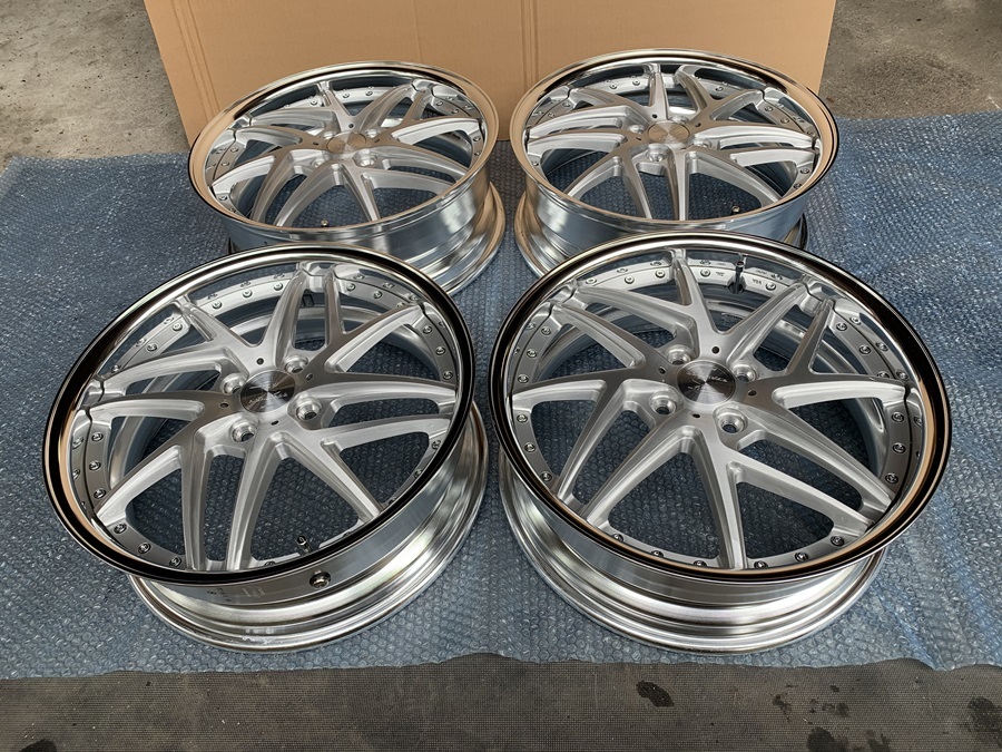 軽17 新品同様 新作 WORK 超人気 リザルタード メッシュ2 17×6J ET＋42 