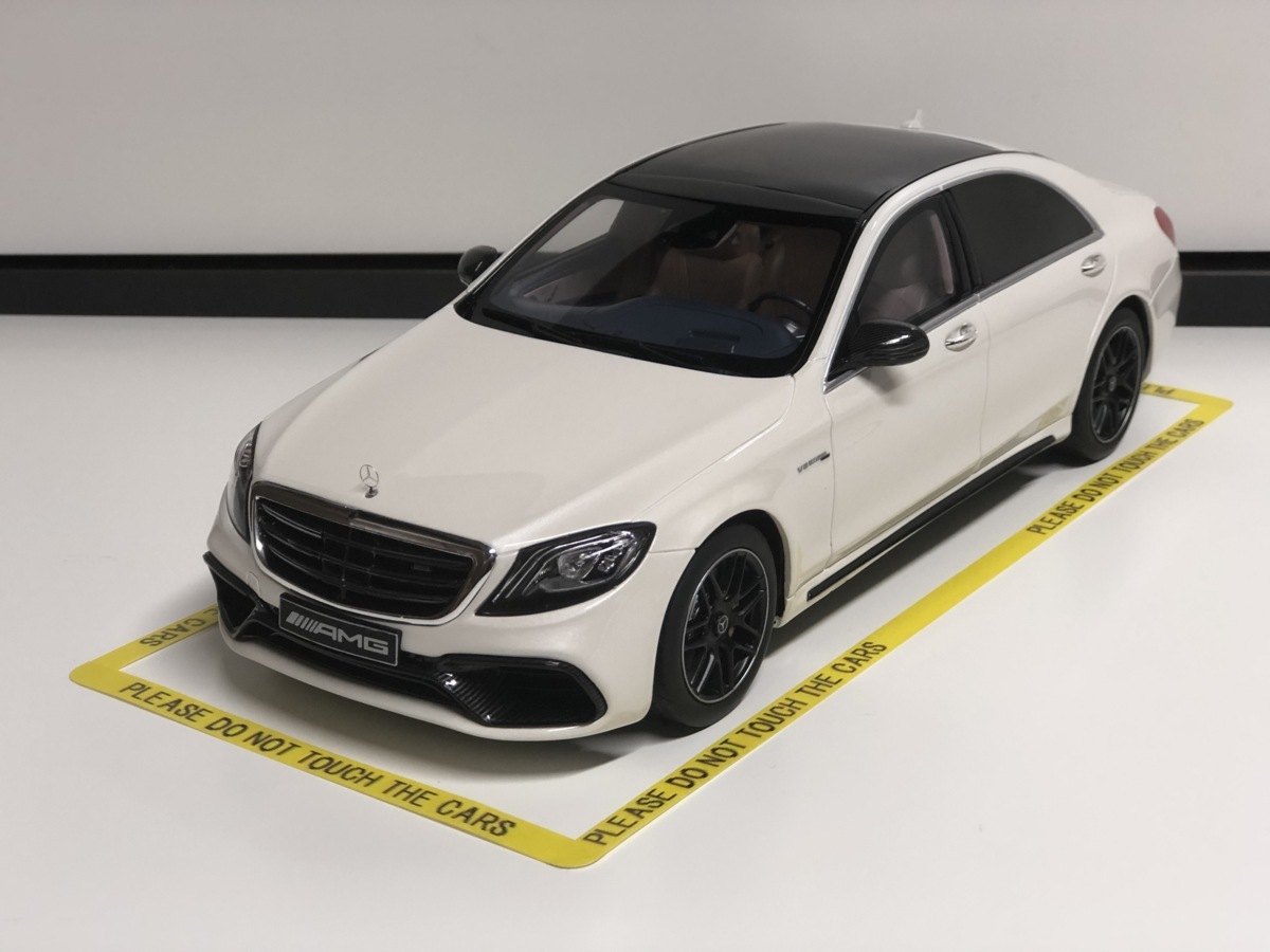 GT Spirit 1⁄18 Mercedes-Benz Mercedes Model AMG Black Resin Car 