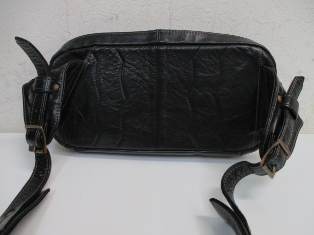THE FLAT HEAD レザー ワンショルダー ボディバッグ 中古 フラット