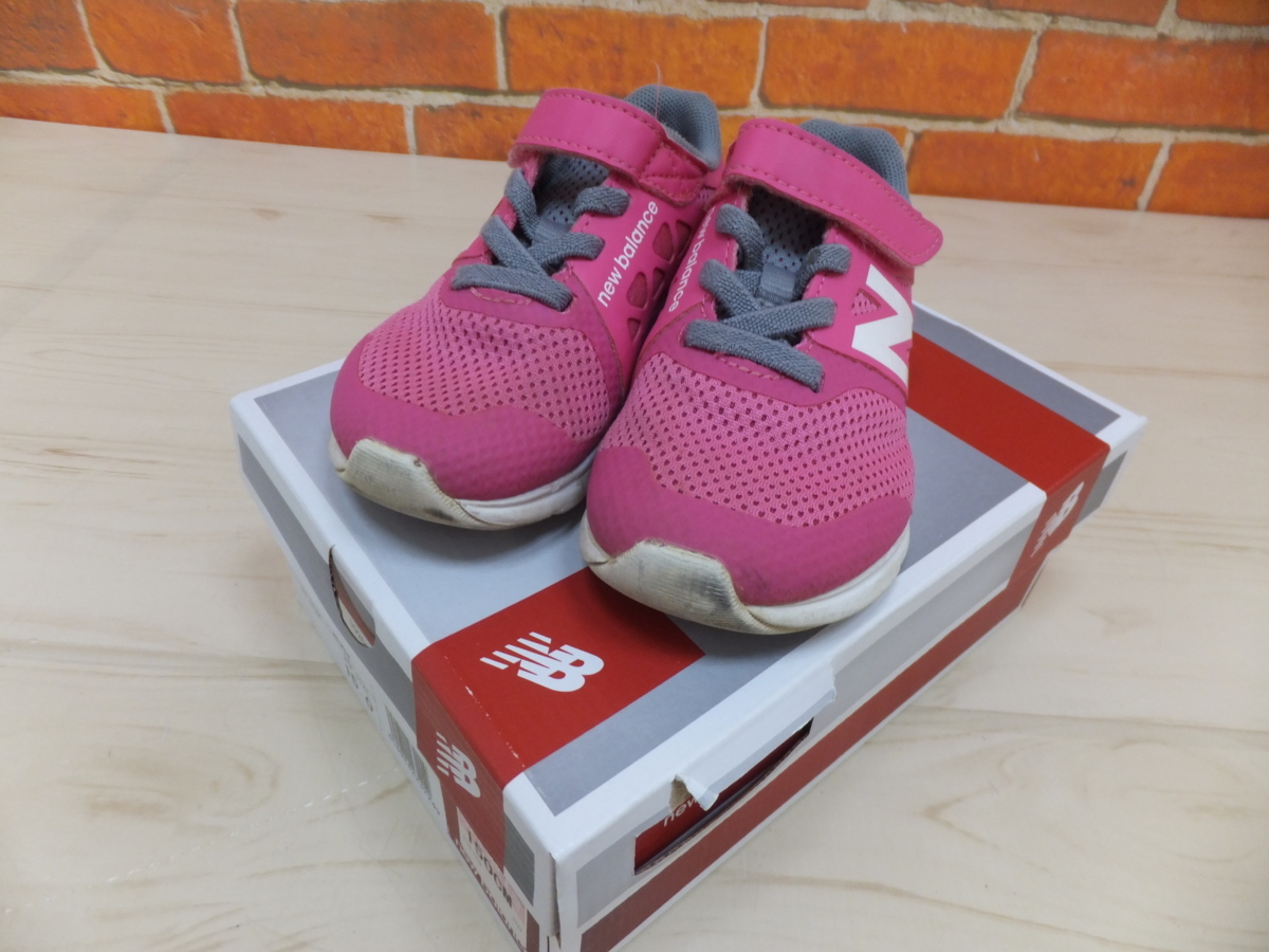 1円 New Balance ニューバランス キッズ スニーカー Kxprempi ピンク グレー 15cm 子供靴 Nb 元箱付 定形外郵便 品 15cm 売買されたオークション情報 Yahooの商品情報をアーカイブ公開 オークファン Aucfan Com