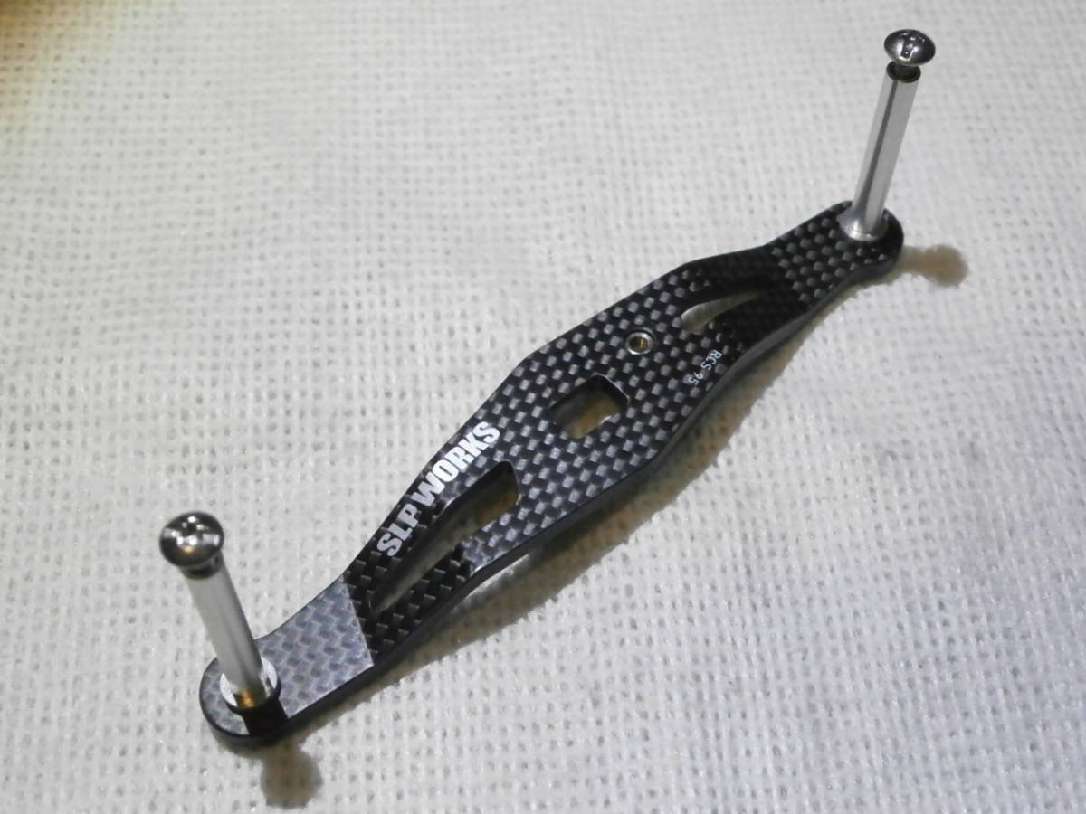  ダイワ SLP WORKS RCSB カーボンクランクハンドル ノブ軸間95mm(ダイワ)｜売買されたオークション情報、yahooの商品情報をアーカイブ公開 - オークファン ダイワ