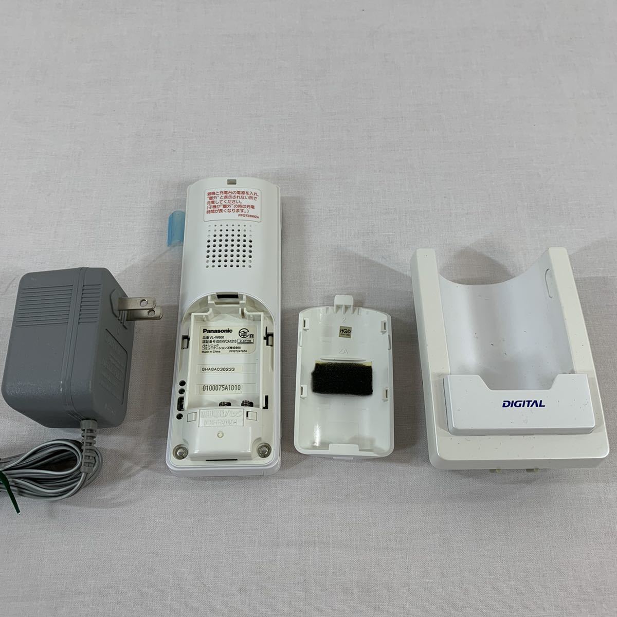未使用 パナソニック(Panasonic) ワイヤレスモニター子機 VL-W605 