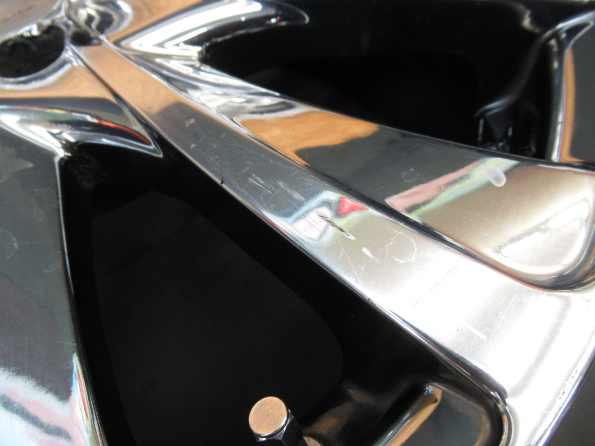 Explorer | Alloy 1FM5K8D8XHGB08722 Slotmag 1FM5K7D85HGD15674 ★1972AMZ　EXPLORER　17×7J 4/100 +30　アルミホイール　4本　中古