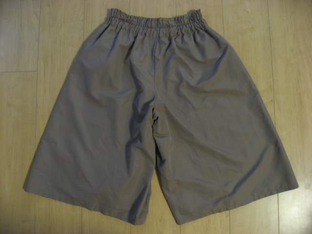 ウエスト部分が可愛いガウチョパンツ ベージュ 160 160 155cm 以上 売買されたオークション情報 Yahooの商品情報をアーカイブ公開 オークファン Aucfan Com