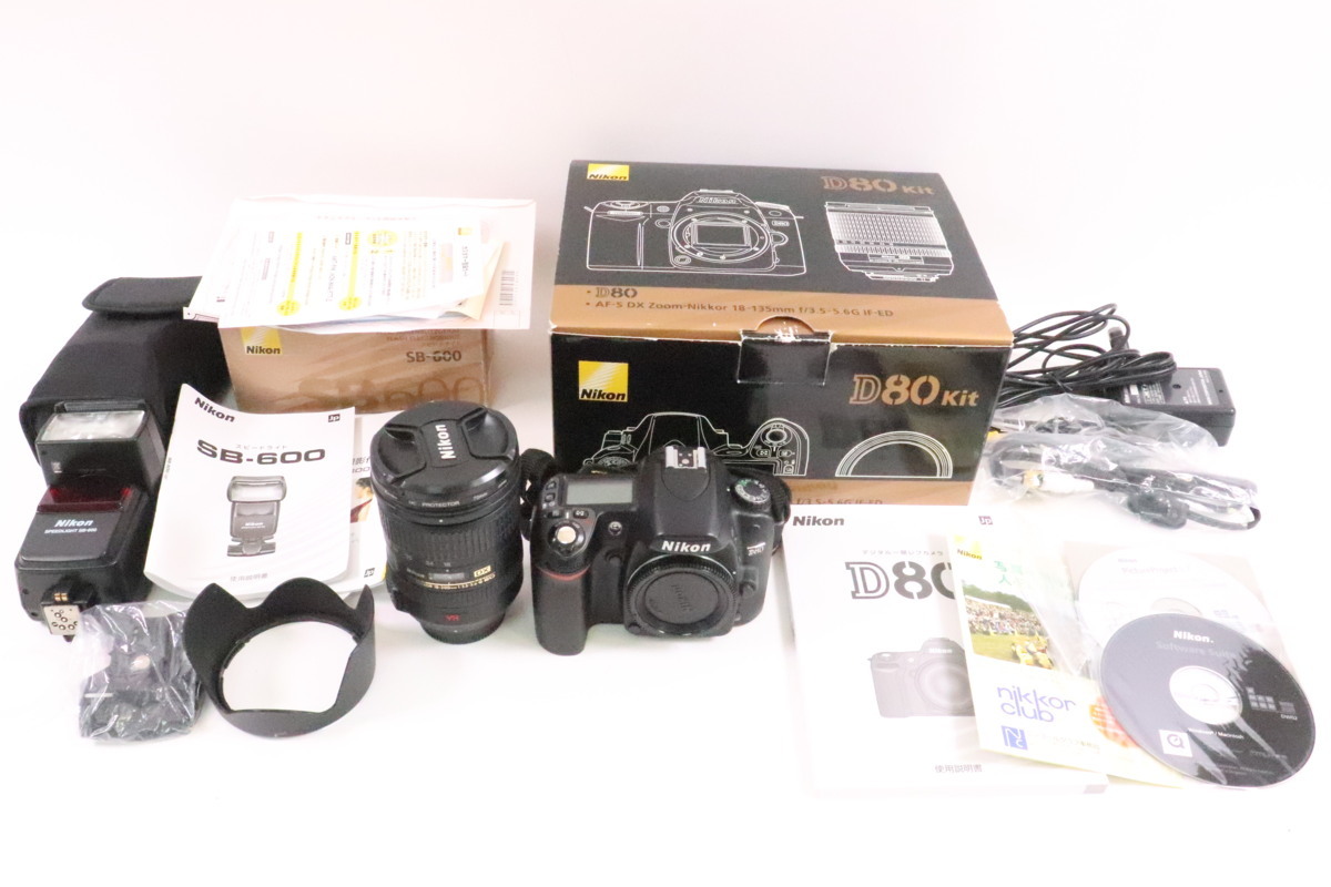 Nikon D80 | ニコン Kit Camera Digital with レンズキット 一眼レフ 