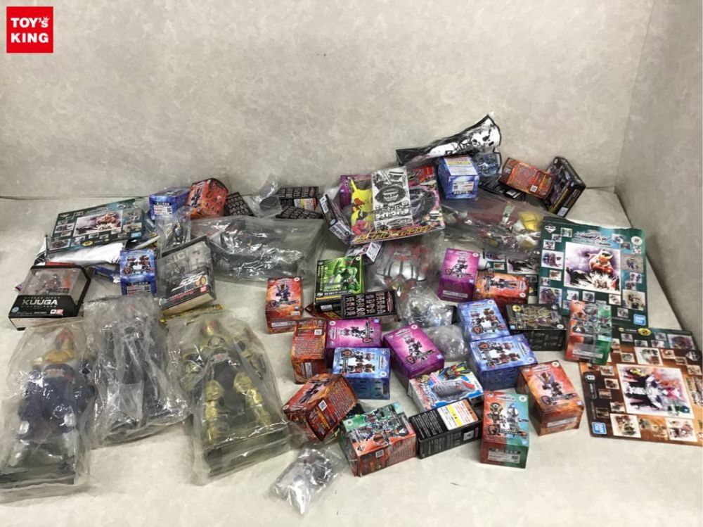定番人気，100%新品 1円 同梱不可 ジャンク バンプレスト他 ビッグサイズソフビフィギュア 仮面ライダーブレイド 仮面ライダークウガ 等(おもちゃ、ゲーム)｜売買されたオークション情報、yahooの商品情報をア その他