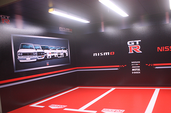 人気SALE，安い 3 Cars ガレージタイプ撮影ブース LED照度 1/18 日産 NISSAN Skyline GTR NISMO BOX ショールームタイプ ジオラマ R32 R33 R34 R35 GTR(乗用車)｜売買されたオークション情報、yahooの商品情報をアーカイブ公開 乗用車