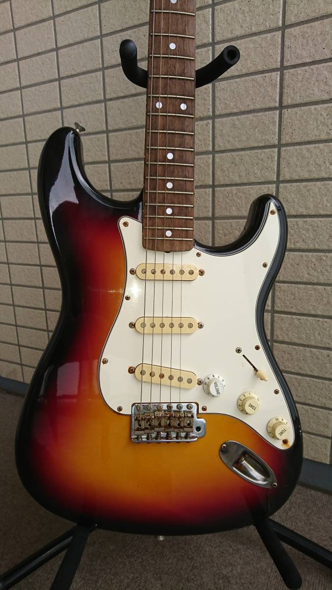 Fender Japanフェンダージャパン Squier スクワイア Oシリアル