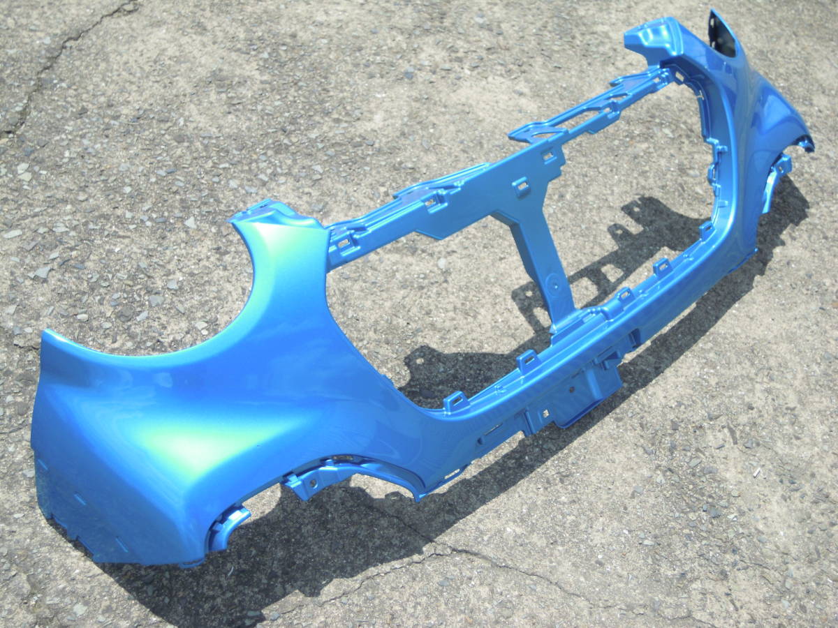 J キャスト アクティバ LA250S/LA260S 純正 フロントバンパー 52119