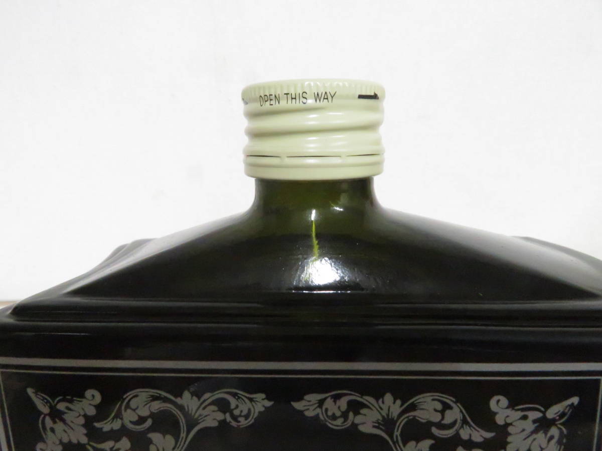 【赤字超特価，新作登場】 ☆☆※注・埼玉限定販売　 未開栓　古酒　 SUNTORY サントリー 国産 ウイスキー ブック型ボトル リザーブ 660ml 43度 