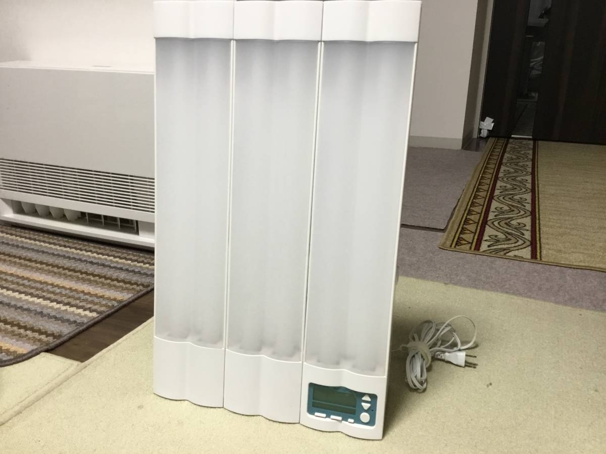 HOT; 送料無料について 送料無料 Bright Light ME+ ブライトライト