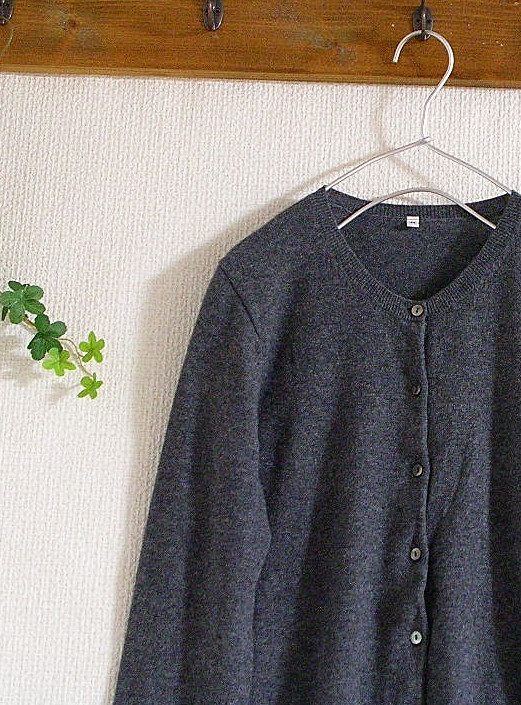 Muji無印良品 カシミヤ100カーディガンg M その他 売買されたオークション情報 Yahooの商品情報をアーカイブ公開 オークファン Aucfan Com